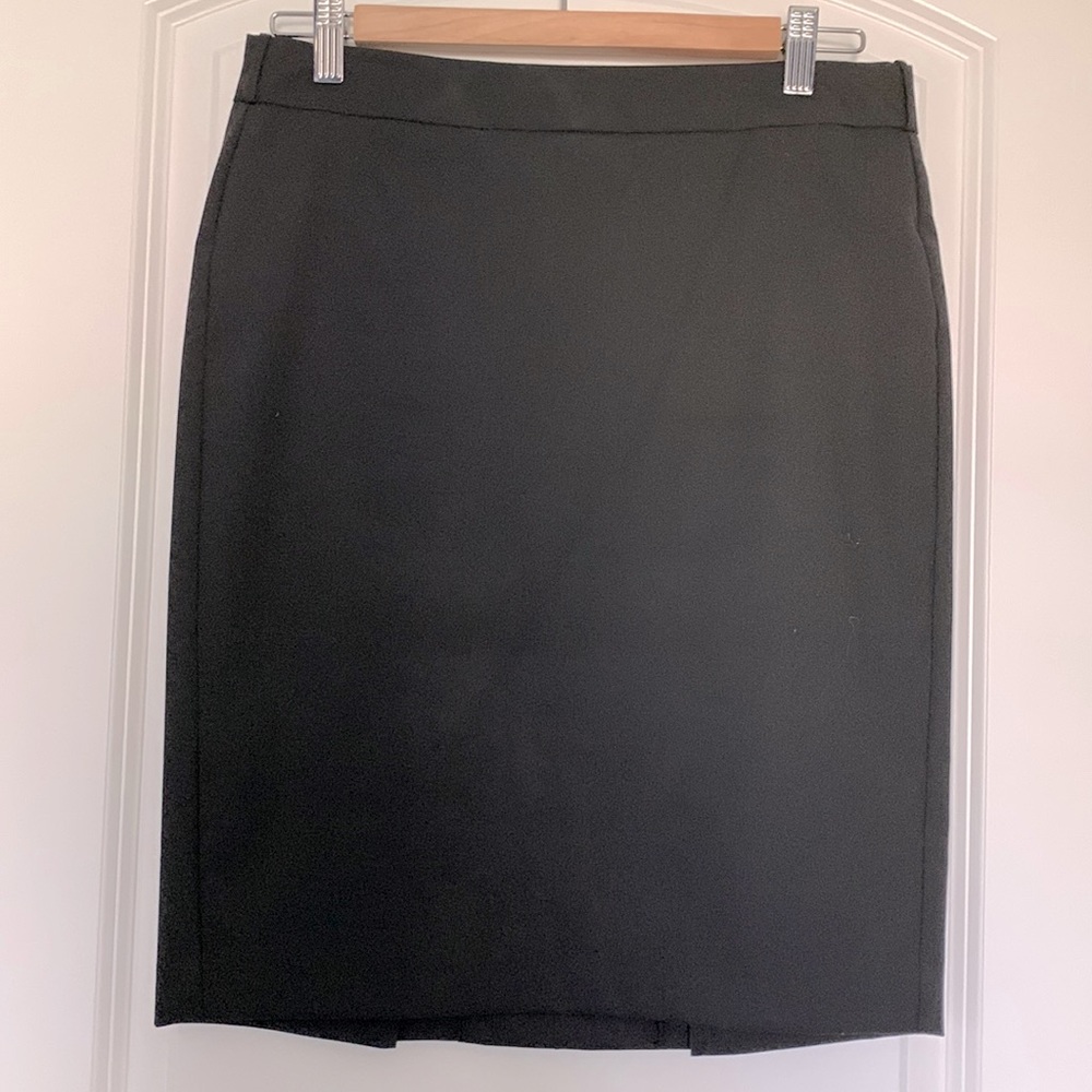 Benetton black pencil skirt- size 6